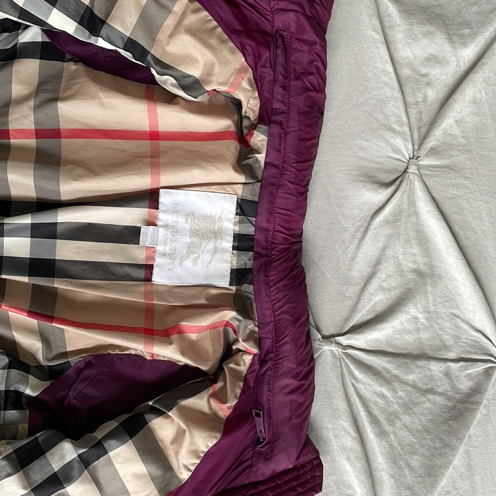 Authentic Girls Burberry Jacket - Picture 7 of 12